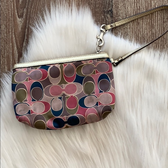 Coach Wristlet/Clutch - Picture 4 of 7